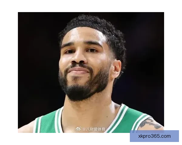 塔图姆三双比肩伯德 布朗攻防全面展现实力